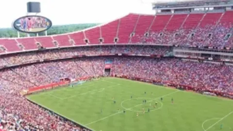 昨日辉煌战果，德累斯顿能否逆袭崛起，告别联赛低谷？